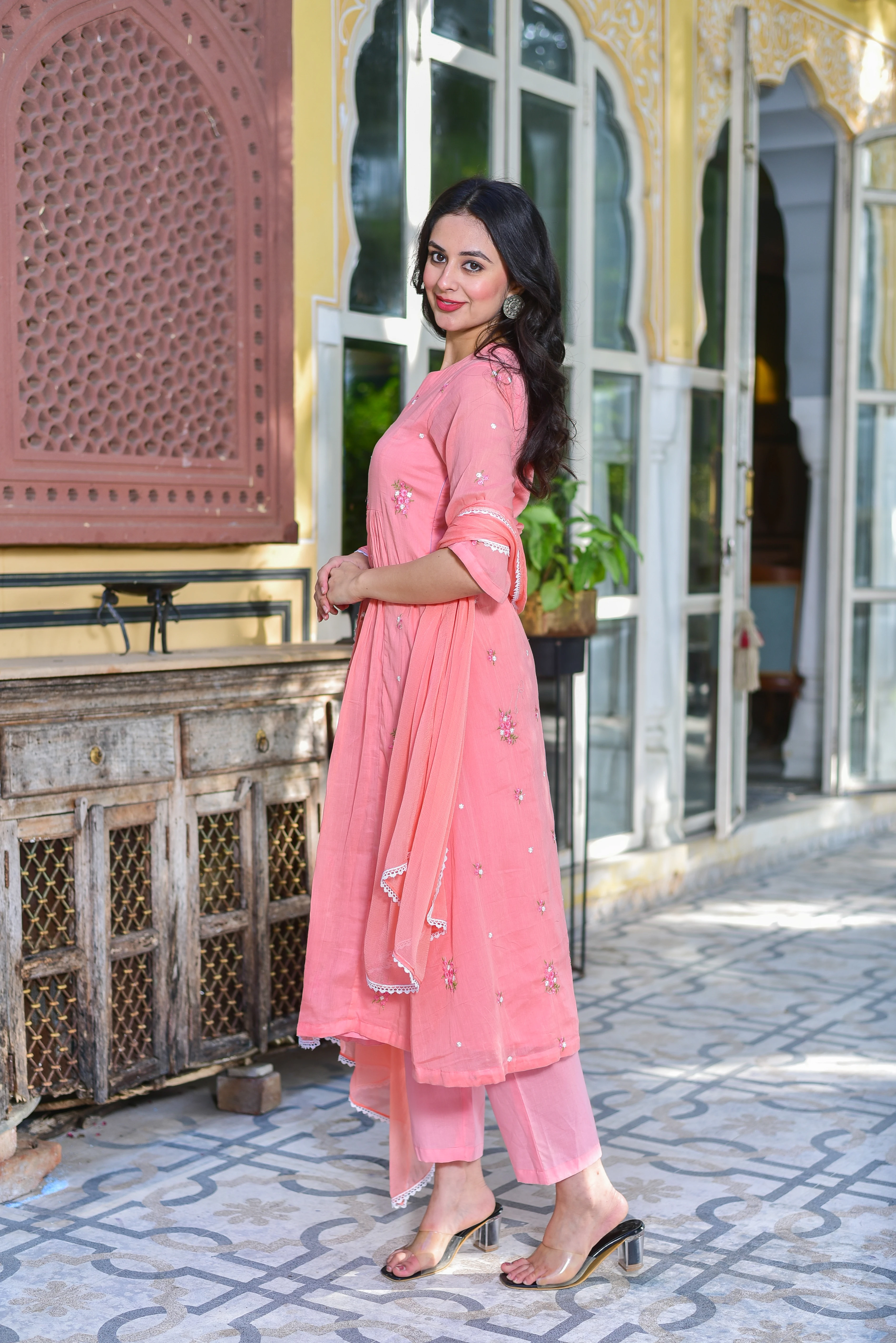 Pink_Suit_3